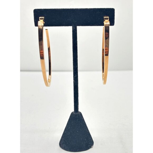 India Michs Gold-Tone Curved Oval Hoop Earrings - Picture 4 of 8